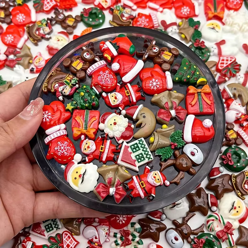 50 Stück festliche Weihnachtsanhänger aus Resin in Rot für deine DIY-Geschenkanhänger und Partydekorationen - Bild 2