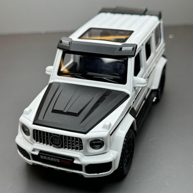 Maisto G700 Legierung Auto Modell Geländewagen mit Licht und Sound 1/32 - Bild 1