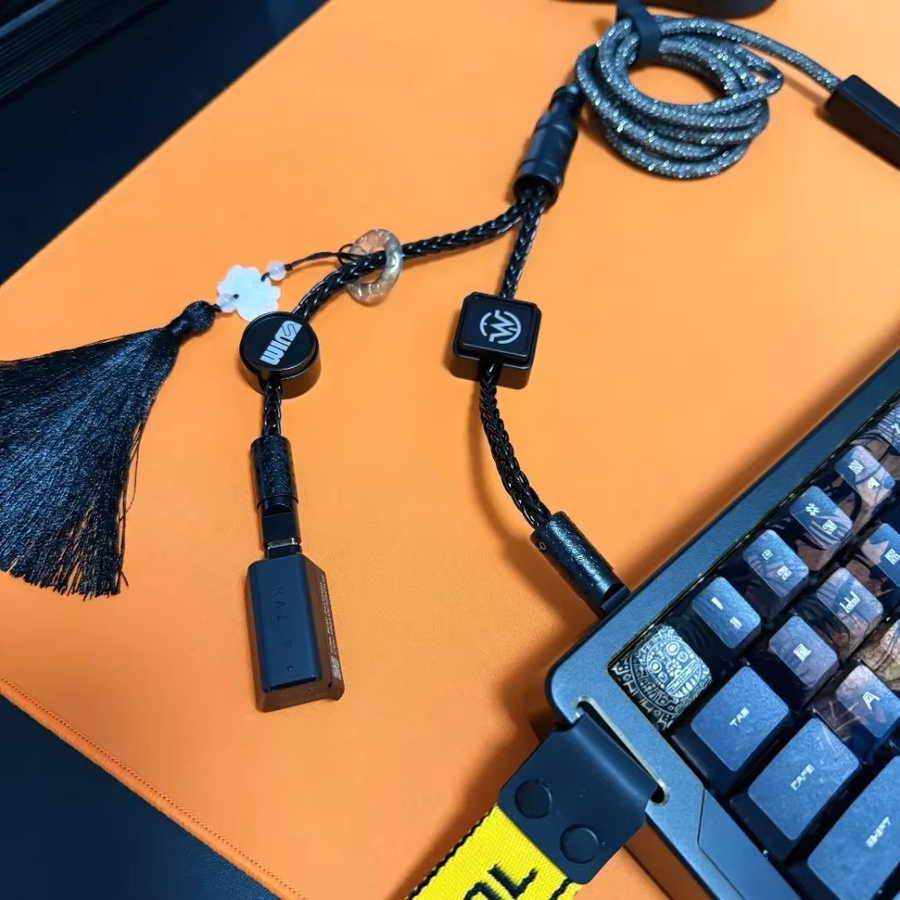 Winshop Magnetisches Dual-Use-Kabel für mechanische Hall-Effect-Tastaturen in Silber mit 8k Pollingrate - Bild 3