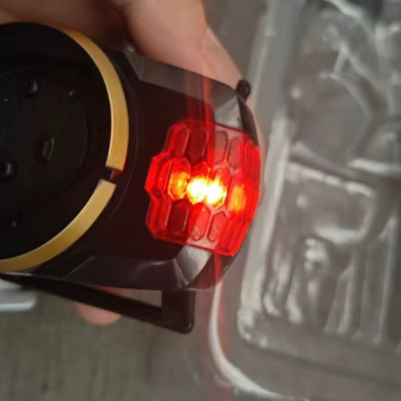 Bandai Kamen Rider CSM 20. Jahrestag Transformation Gürtel, Actionfigur, Gold/Silber/Kupfer, mit Sound und Licht - Bild 4
