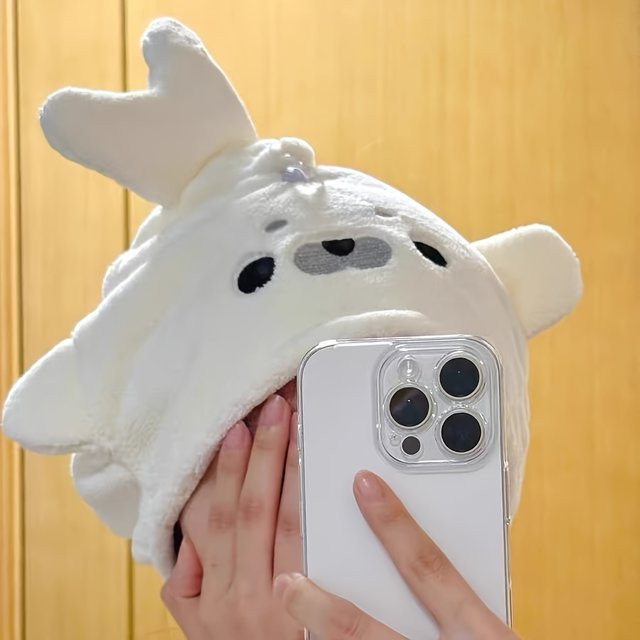 Kawaii Seal Haartuch aus saugfähigem Korallenfleece in Weiß - Bild 1