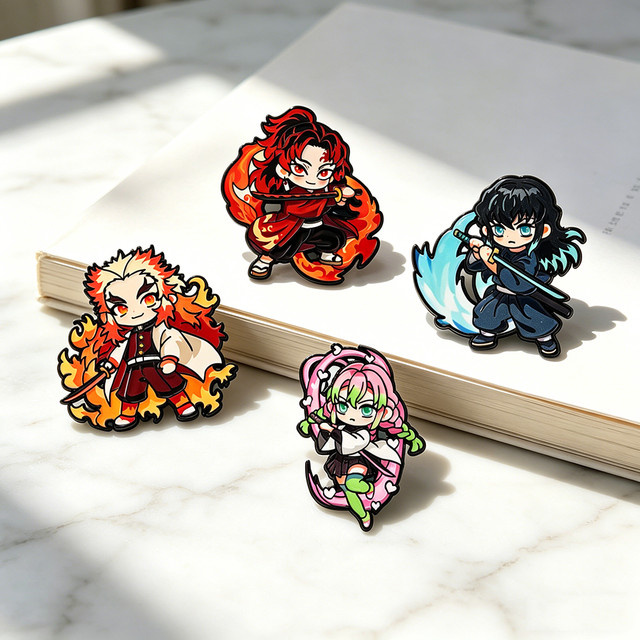 Bandai Demon Slayer, Sammel-Pins Set, 4-teiliges Set, Emaille-Broschen - Bild 1