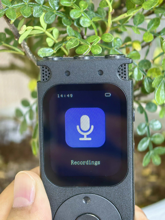 Famue Professioneller Interview-Sprachrekorder in Schwarz mit 360° Surround Sound, HD PCM-Audioaufnahme, Bluetooth 5.0 und 64 GB Speicher - Bild 5