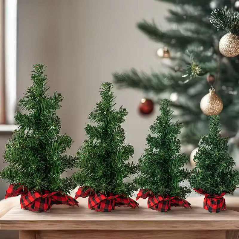 ZQNYCY Mini-Weihnachtsbaum aus Kunststoff in Grün, Tischdeko mit Tannennadelzweigen, Höhe: 15 cm - Bild 3
