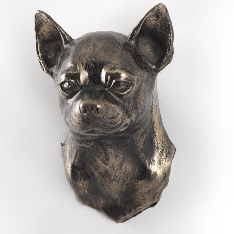 Hängende Chihuahua Hundestatue in Braun von Art-Dog aus Kunstharz und Metall - Bild 6