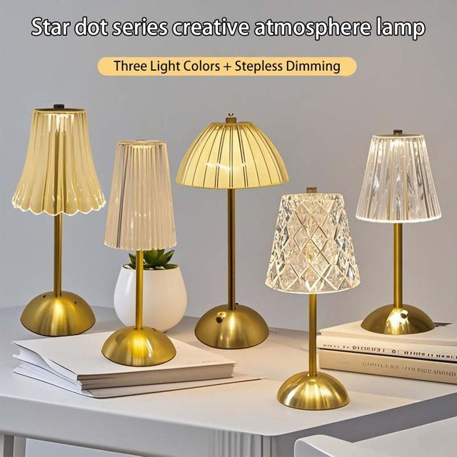 AVACOM LED Tischlampe in Gold/Messing mit Touch-Sensor, dimmbar und wiederaufladbar, modernes Nachtlicht und Leselicht für Schlafzimmer und Bar, B/T/H: 13 x 13 x 30 cm - Bild 1