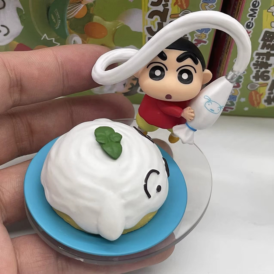 MINISO Crayon Shin-Chan hilft beim Kochen, Miniatur-Szenenfiguren, Set - Bild 3