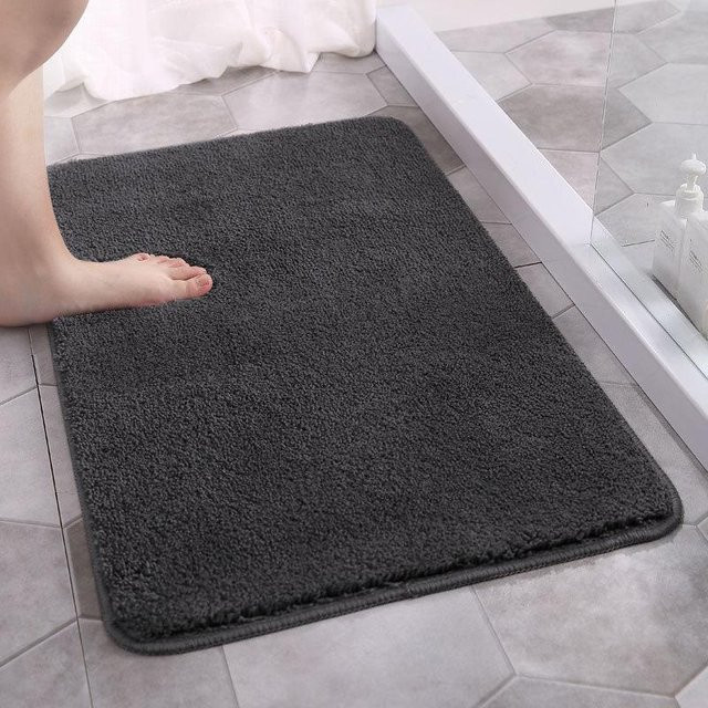 Saugfähige Badematte aus Samt von Yiran Furniture, rutschfest und modern, Grau, B/T: 80 x 50 cm - Bild 1