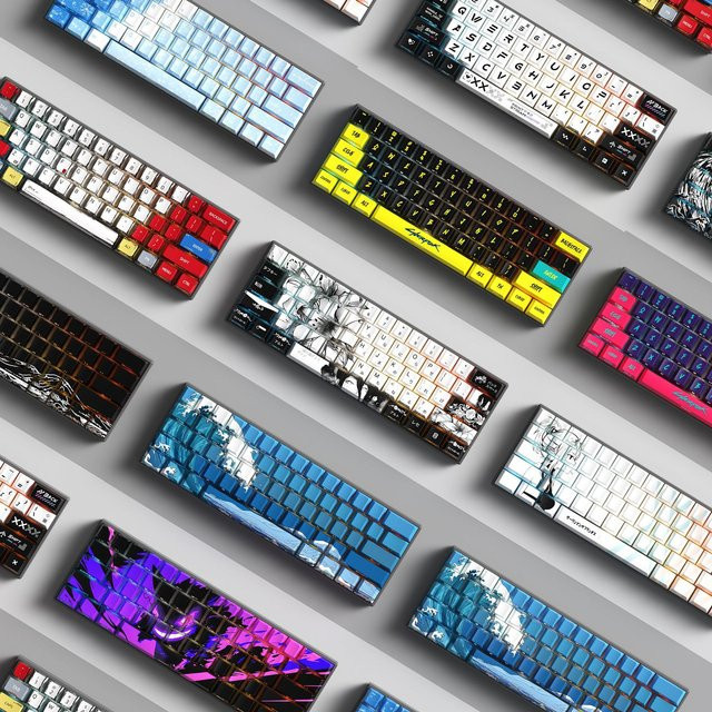 KUXM PBT Tastenkappen mit Originalprofil und seitlicher Gravur, 129 Tasten, Multicolor und Bronze - Bild 1
