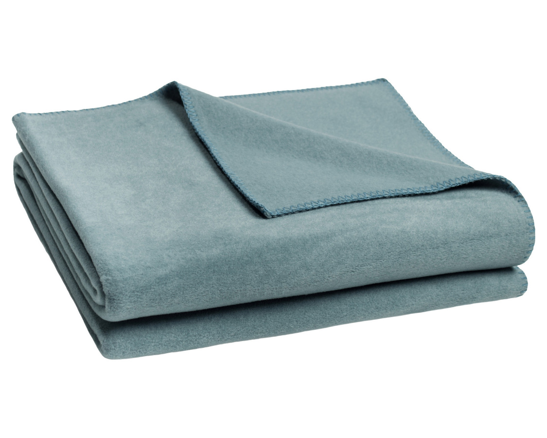 Zoeppritz Soft-Fleece Wohndecke in Blau und Schwarz, flauschig und Oeko-Tex Standard 100 zertifiziert - Bild 1