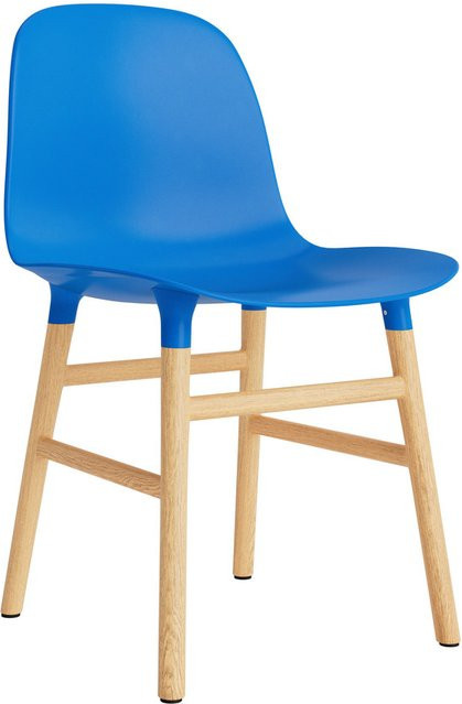 Normann Copenhagen Form Stuhl mit Holzgestell und Kunststoffschale in Blau - Bild 1