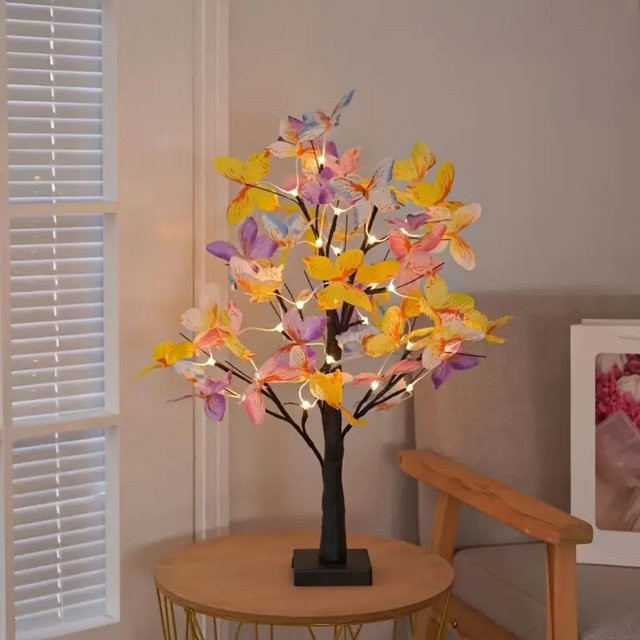 Peach Forest Künstliche Birke mit bunten Schmetterlingen und 24 warmweißen LED-Lichtern, Desktop-Nachtlicht mit Batterie- und USB-Betrieb, Mehrfarbig, Höhe: 60 cm - Bild 1