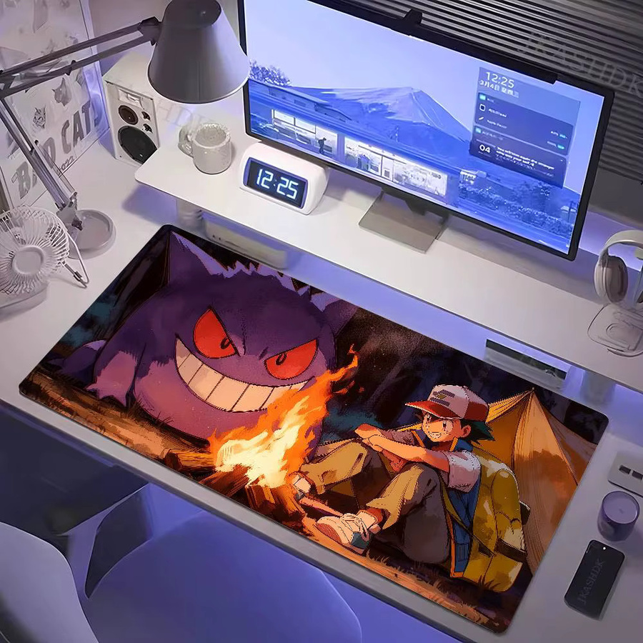 Bandai Pokemon Pikachu Gaming-Mauspad als große Schreibtischunterlage in Multicolour mit genähten Kanten und rutschfester Gummiunterseite - Bild 1