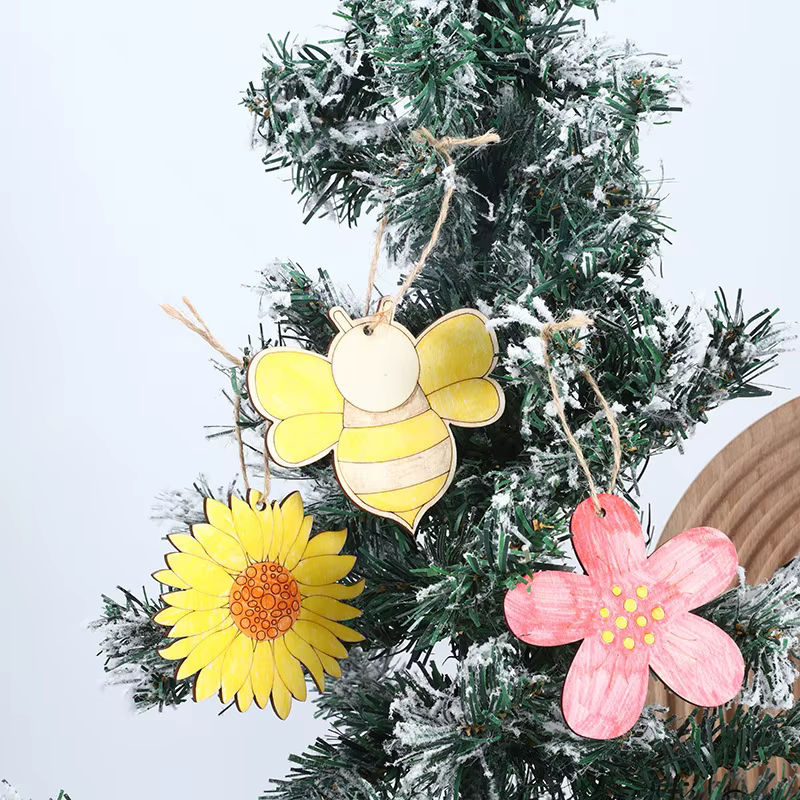 10er Set Holz-Anhänger mit Blumen- und Tiermotiven für DIY-Malprojekte und Frühlingsdekorationen in Mehrfarben - Bild 3