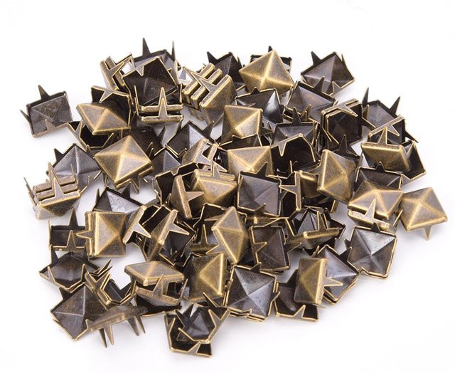 100 Stück ZuiyouSports1 Messing Kupfer Nieten in Gold und Silber für Bekleidung, Schuhe und Lederdekoration, Durchmesser: 9 mm - Bild 1
