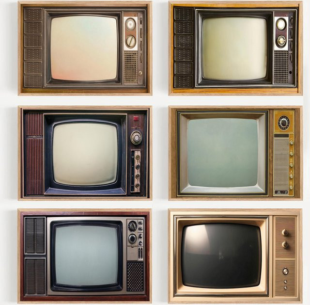 Potdemiel Retro Wandbild mit abstrakten Fernsehsets als Leinwandkunst im Querformat - Bild 1