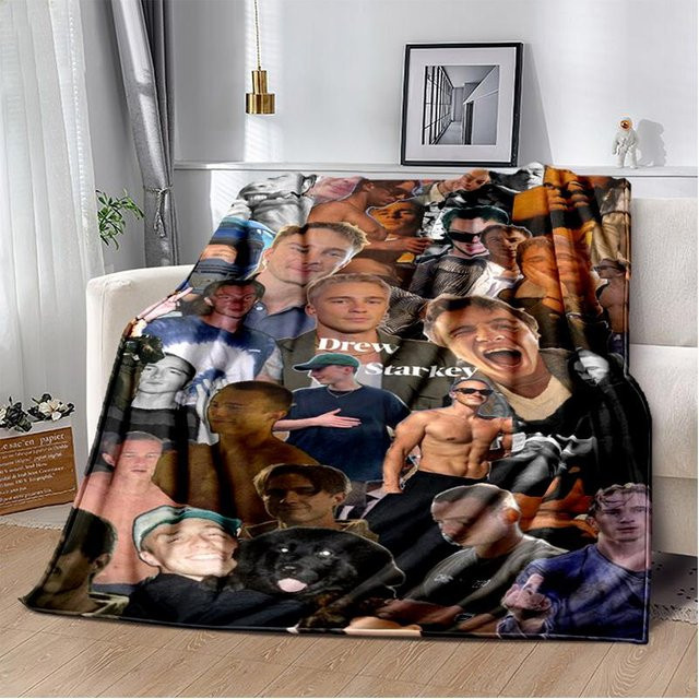 Weiche 3D-Plüschdecke mit Drew Starkey und Rafe Cameron von Creative homewares, Flanelldecke in Weiss und Mehrfarbig, B/B: 75 x 100 cm - Bild 1