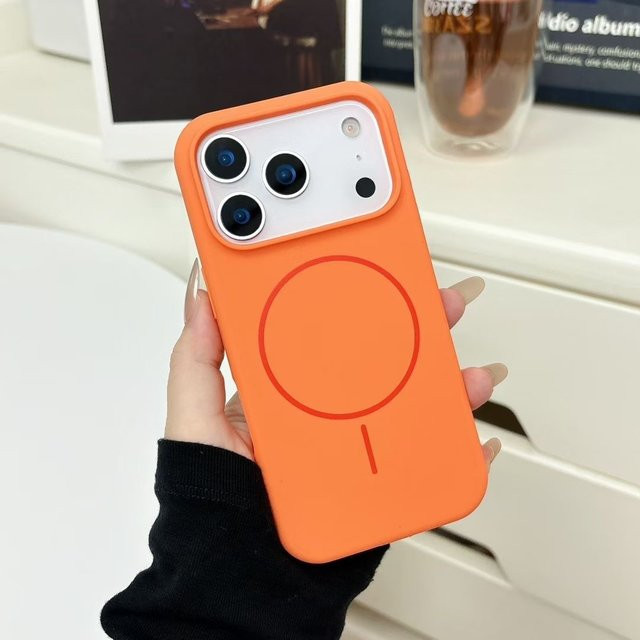 Stoßfeste Flüssigsilikon-Handyhülle für Apple iPhone 17 Pro Max, iPhone 17 Pro, iPhone 17 und iPhone 17 Air in Orange - Bild 1