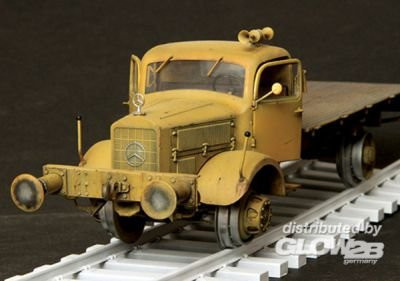 Plusmodel Mercedes L4500A Eisenbahn Lastwagen, Fahrzeuge, 1:35, Gelb - Bild 1