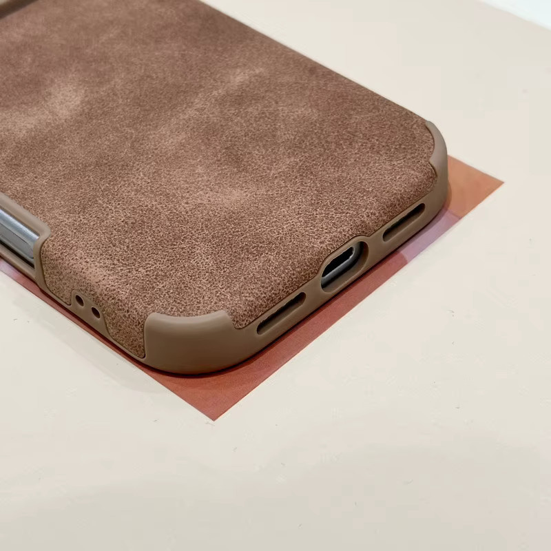 Luxuriöse Samtstoffhülle für Apple iPhone in Beige mit weicher TPU-Rückseite und stoßfestem Schutz - Bild 5