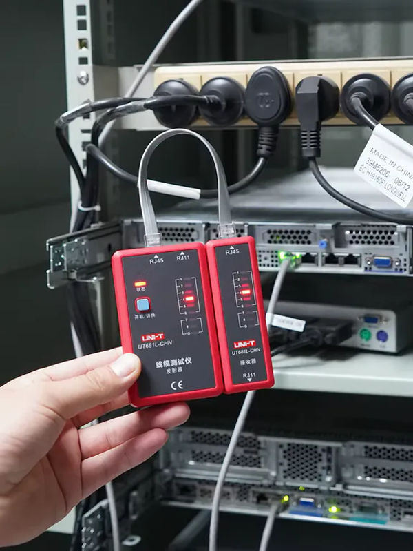 UNI-T UT681L Netzwerk-Tester für RJ45 und RJ11 Kabel mit LED-Statusanzeige in Rot - Bild 7