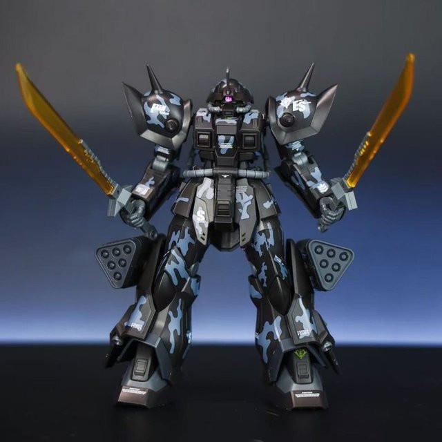 Bandai Mobile Suit Efreet Custom Camouflage Version, Actionfigur, 1:144 - Bild 1