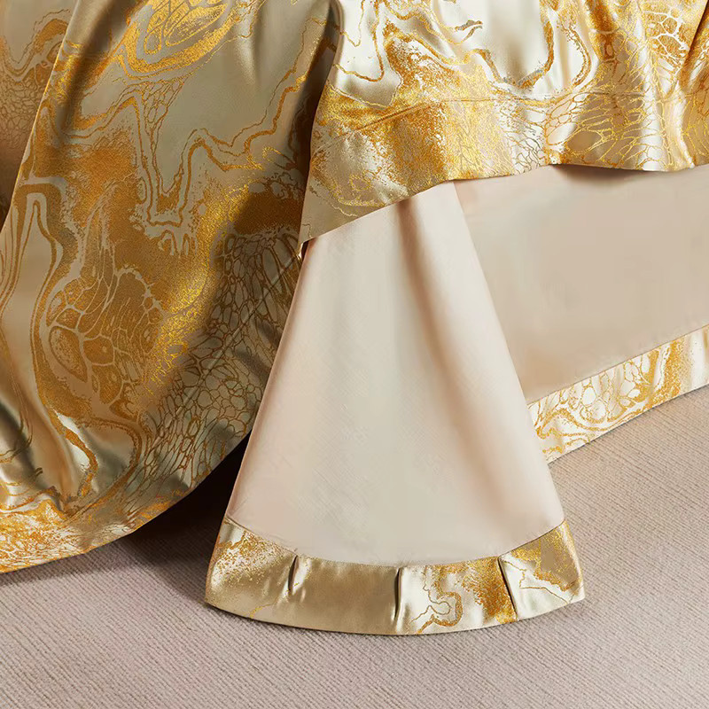 IvaRose HOME TEXTILE Bettwäsche-Set aus ägyptischer Baumwolle in Royal Beige und Gold, Mako-Satin mit Bettbezug, Kissenbezügen und Spannbettlaken, Größe: 200 x 200 cm - Bild 3
