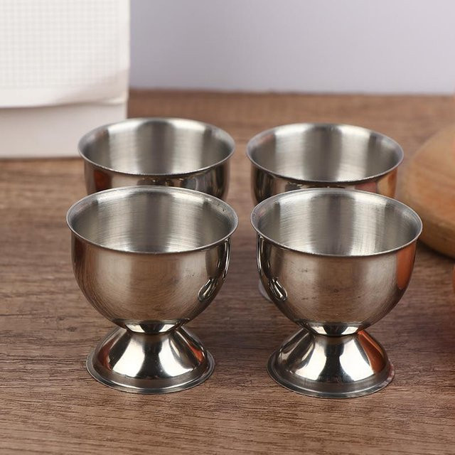 Edelstahl Eierbecher Set von Binchi Outdoor Product in Silber und Gold, 4 Stück - Bild 1