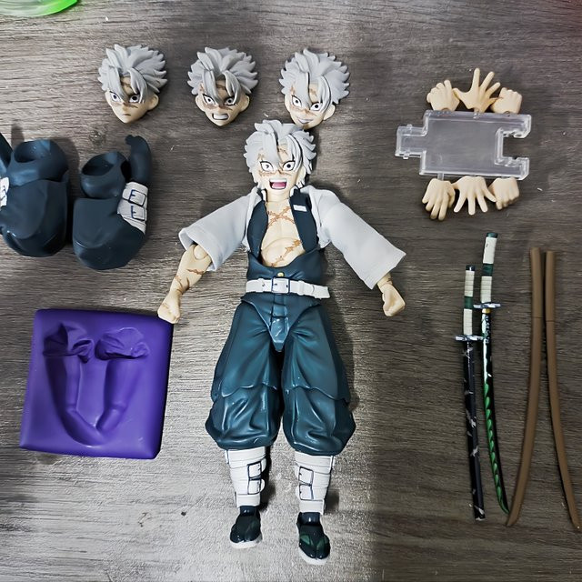 Aniplex Demon Slayer Sanemi Shinazugawa Wind Hashira, Sammlerfigur, ab 14 Jahren - Bild 1