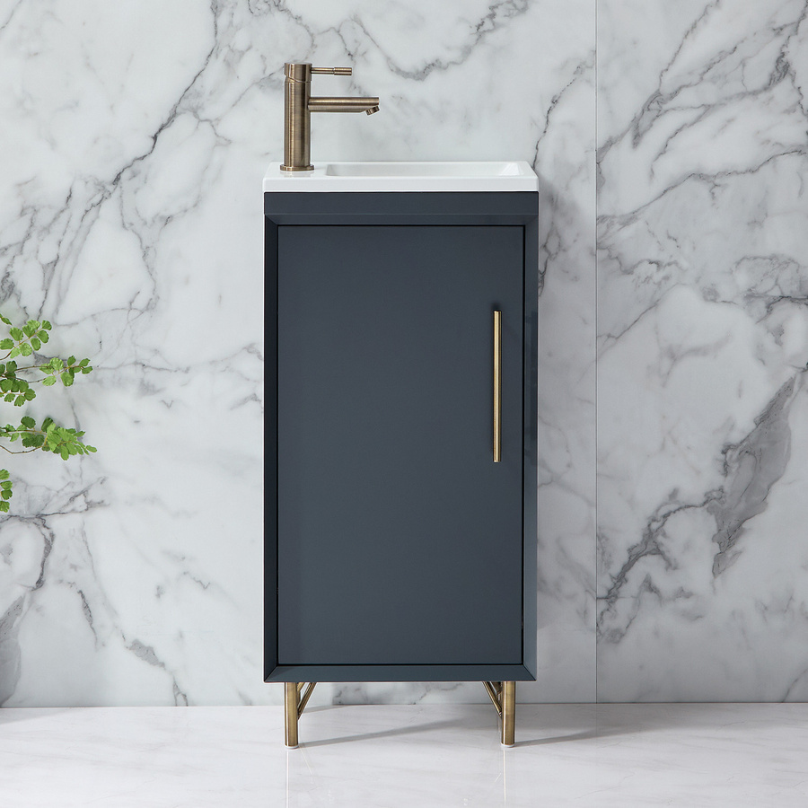 Waschtischunterschrank mit Waschbecken HudsonReed Edge in Anthrazit mit Messinggriffen und Soft-Close-Türen - Bild 1