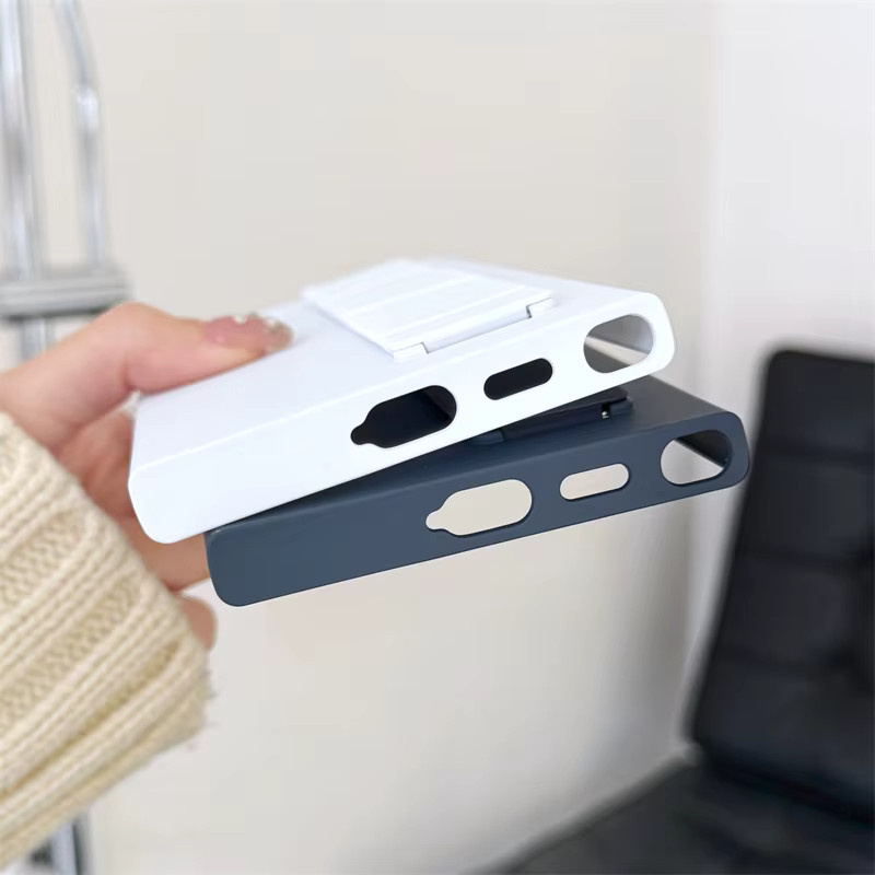 Stoßfeste Samsung Galaxy S25 S24 S23 Ultra Plus Handyhülle aus hartem PC und elastischem Silikon mit Handschlaufe in Transparent oder Schwarz - Bild 2