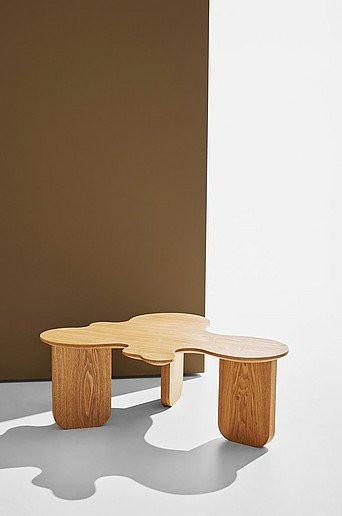 Rory Couchtisch modern in Walnuss und Esche mit abgerundeten Ecken und mattem Finish - Bild 1