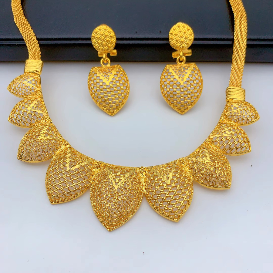 ANIID Schmuck-Set, Halskette, Ohrringe, Herz Anhänger, Gold, Damen - Bild 2
