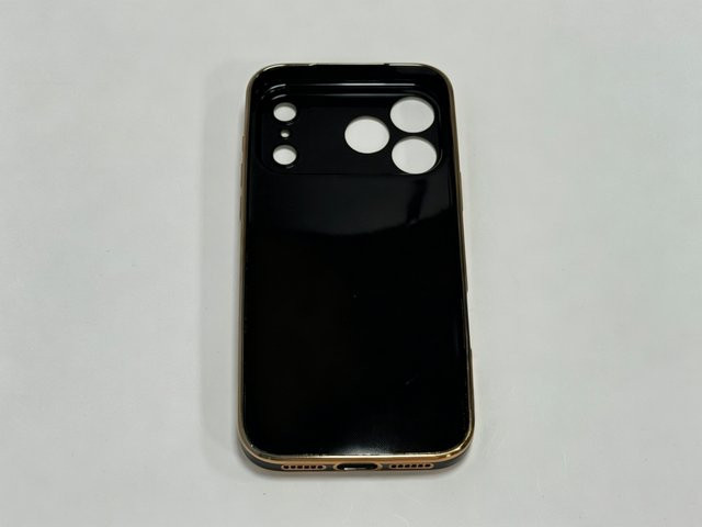 6D Silikon Handyhülle mit galvanisierter Oberfläche für iPhone 12 bis iPhone 17 Serie, stoßfest und kratzfest - Bild 1