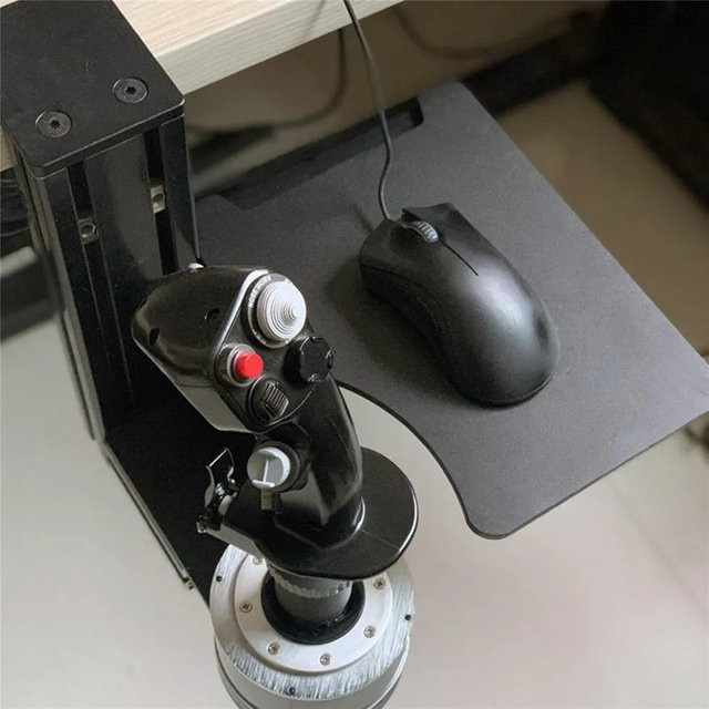 Schreibtischhalterung aus Metall für Thrustmaster HOTAS X56 und VKB Flight Simulator Joystick sowie Tastatur und Maus in Schwarz - Bild 1