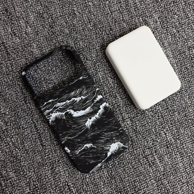 YULIN-003 Magnetische Kevlar Schutzhülle für iPhone in Schwarz mit Gezeitenmuster und Rahmenloser Kühlabdeckung - Bild 1