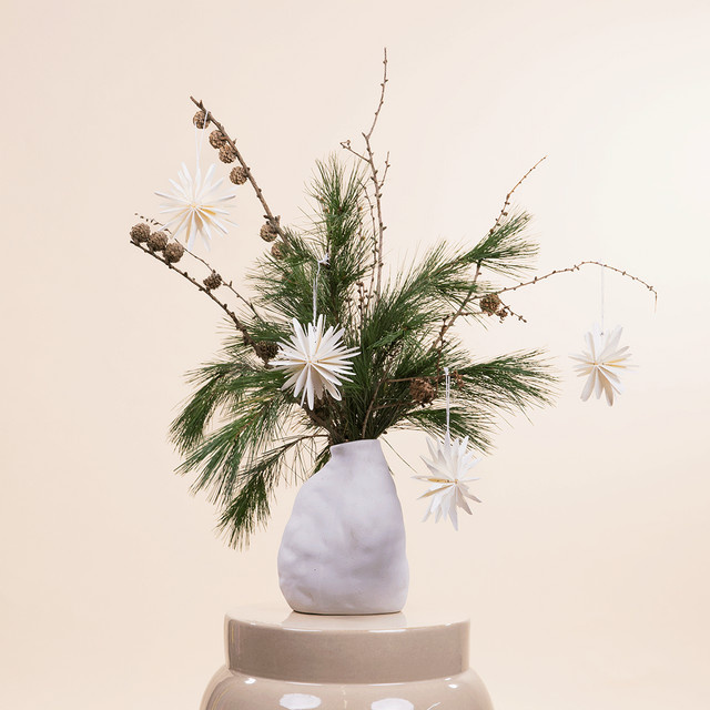 BLUME2000 DIY Scandi Christmas Keramik Vase in Weiß für Tischdekoration - Bild 1