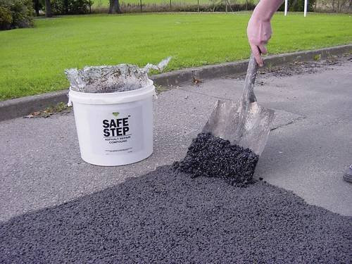 Rocol SAFE STEP Asphalt Repair Compound Hochleistungsverbundmaterial Schwarz 25 l - Bild 1