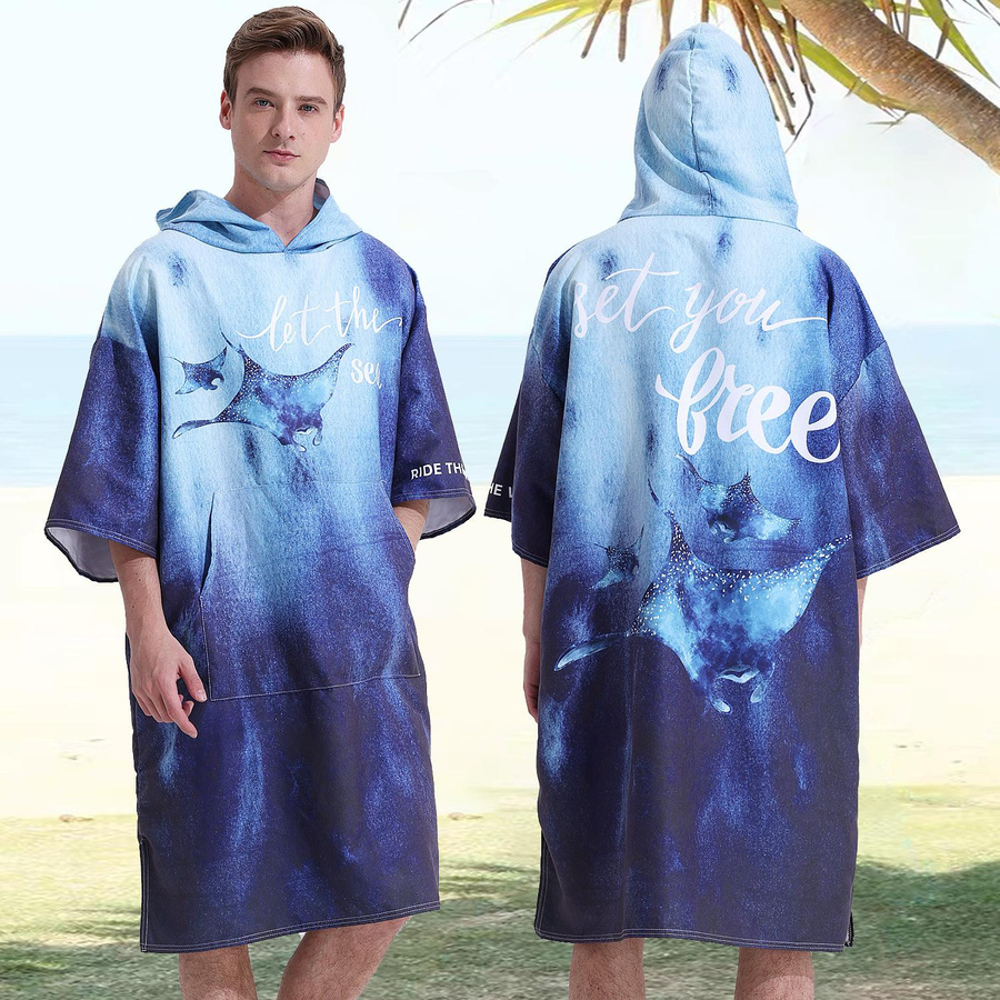 Doppelseitiges Samt Strandtuch mit Kapuze und Ärmeln in Blau, Schnelltrocknender Surfer Umhang mit Taschen, B/H: 110 x 74 cm - Bild 2