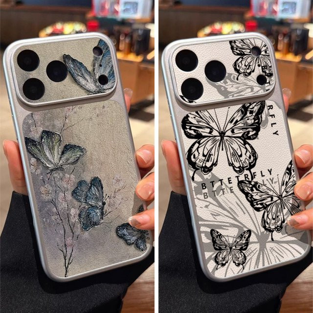 Stoßfeste Kunstfell-Handyhülle mit Schmetterlingsdruck für Apple iPhone 17 Air 16 15 14 13 12 11 Pro Max in Multicolour mit mattem Finish - Bild 1