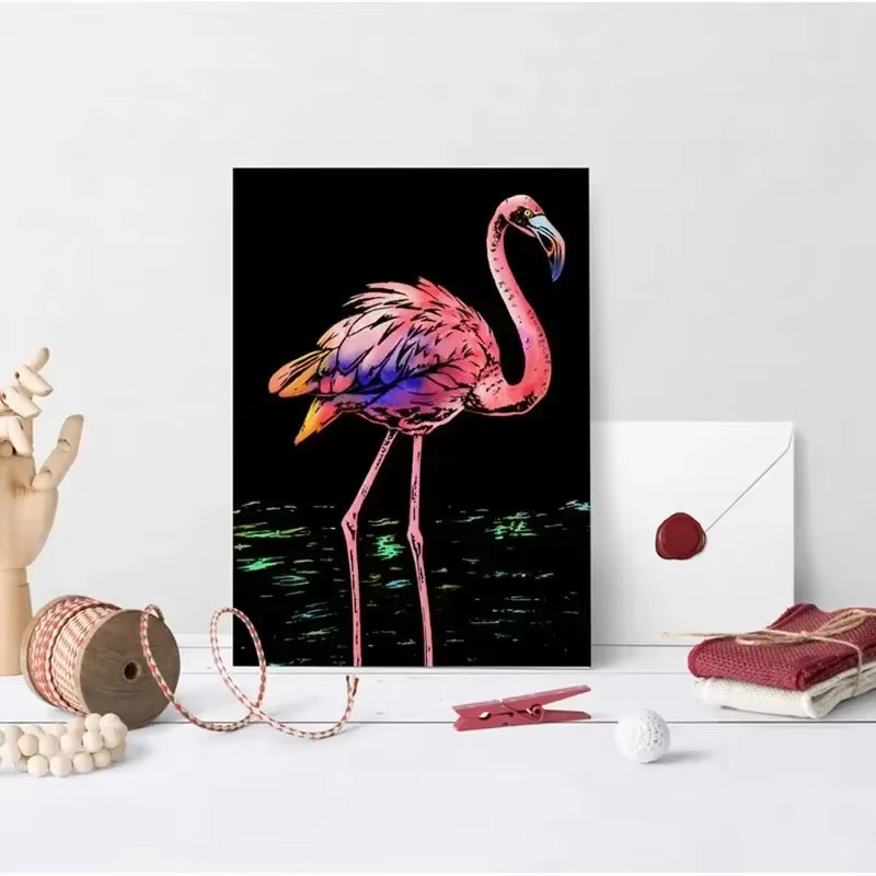 4er-Set A4 Scratch Art DIY Malsets mit bunten Tier- und Nachtmotiv-Motiven wie Löwe, Wolf und Flamingo in Mehrfarbig - Bild 4