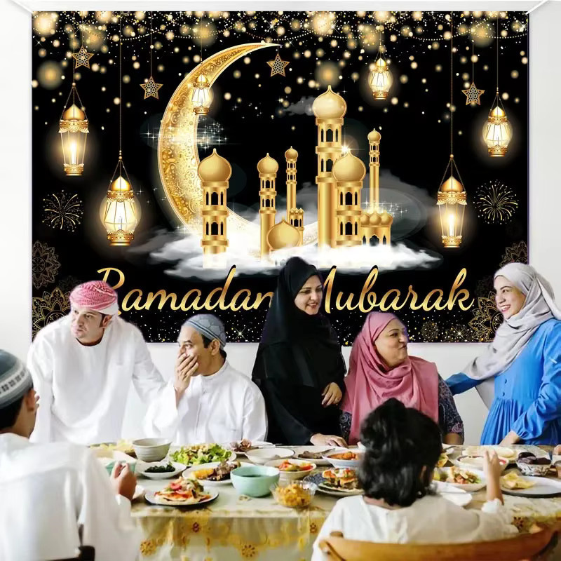 VIKAMA Ramadan Eid Wandbanner Gold mit Mond- und geometrischem Design für deine Familienfeier, Breite: 180 cm, Höhe: 110 cm - Bild 2