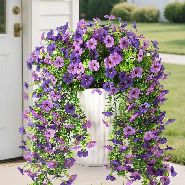 2er-Set UV-beständige künstliche hängende Blumen in Lila, Orange, Gelb und Rot zur Garten- und Wanddekoration - Bild 1