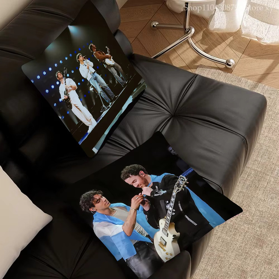 B-BROTHERS Kissenbezug J-JONAS-s Cool Band quadratisch für Sofa und Wohnzimmer - Bild 4