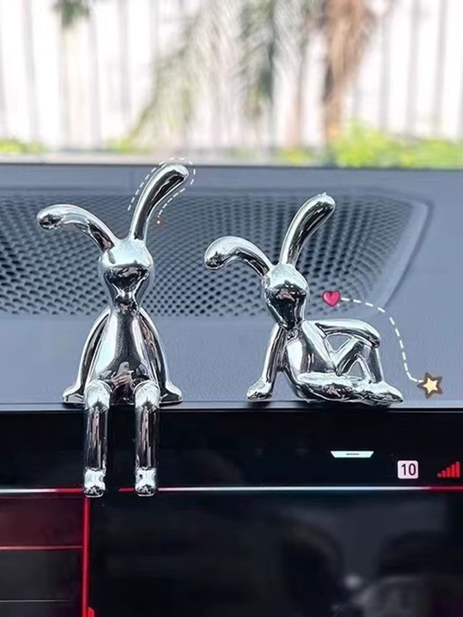 JINHF Kawaii Kaninchen Ornament aus Metall in Silber als dekoratives Accessoire für das Auto oder den Schreibtisch - Bild 4