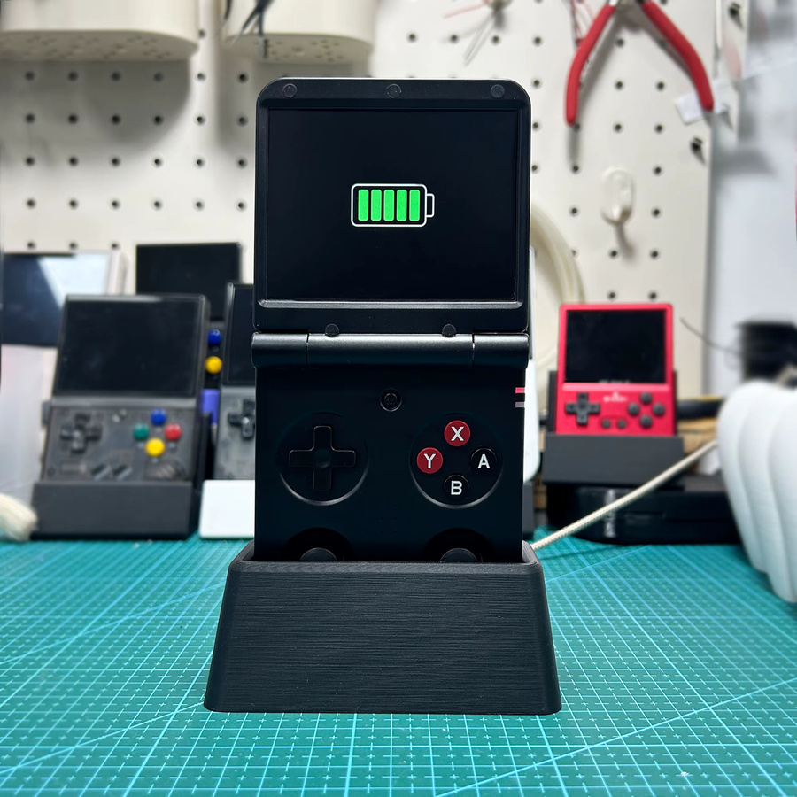 Miyoo Flip Magnetische Ladestation und Display Stand in Schwarz für deine Handheld Konsole - Bild 2