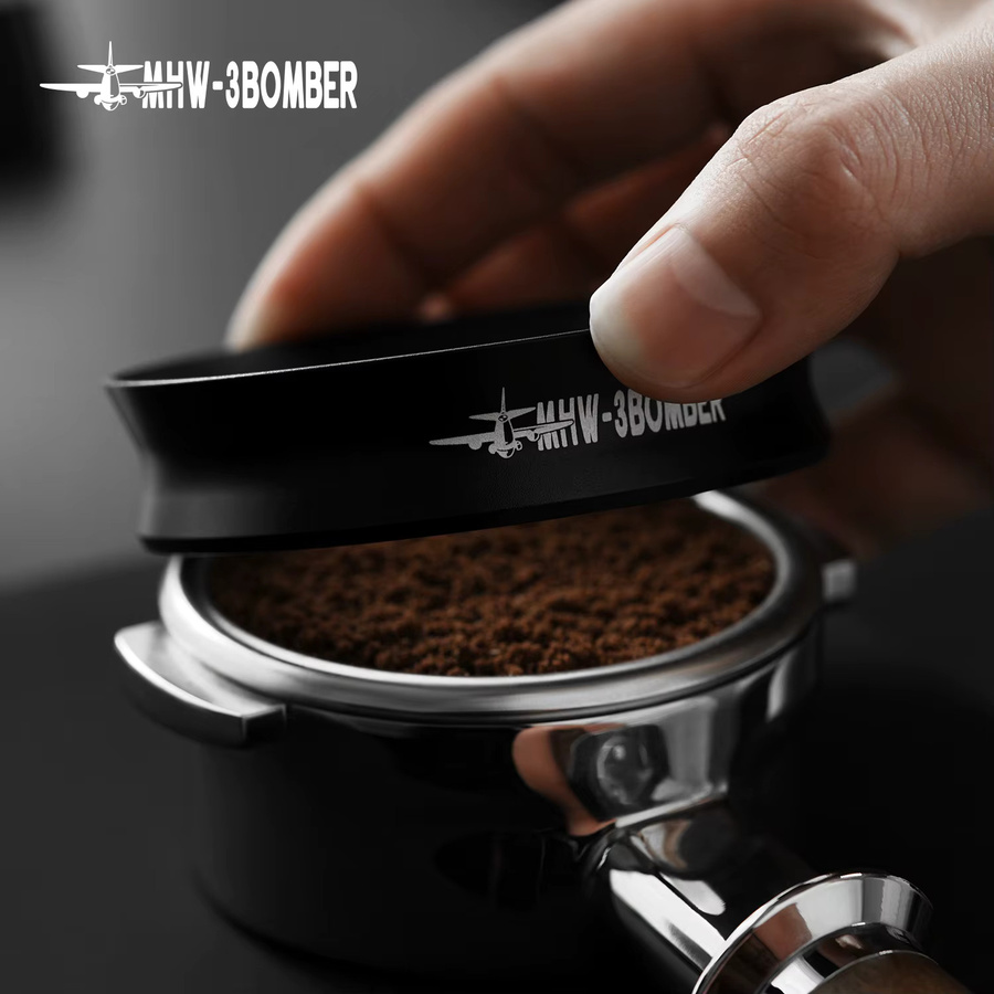 MHW-3BOMBER Magnetischer Kaffee-Dosierring aus Aluminiumlegierung in Schwarz für Siebträger Espresso-Dosiertrichter (51 mm, 53 mm, 58 mm) - Bild 2