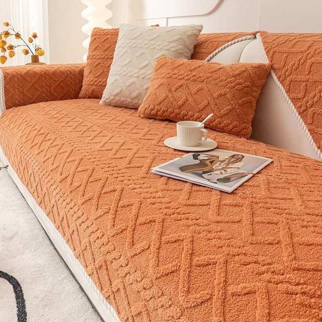 Rutschfester L-förmiger Sofabezug aus Jacquard-Samt und Plüsch in Orange inklusive 1 Kissenbezug (50 x 30 cm) - Bild 1