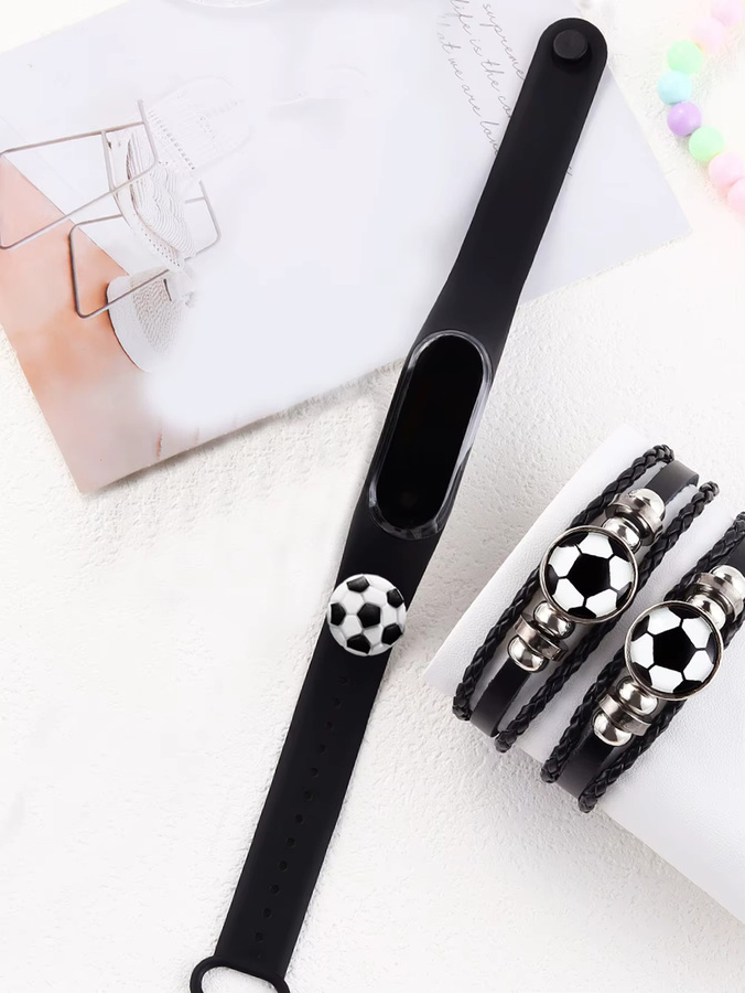 Freizeit-Sportuhr mit ovalem Silikon-Display und Fußball-Lederarmband in Schwarz inklusive Euro-Fußball-Set als Geschenk - Bild 4