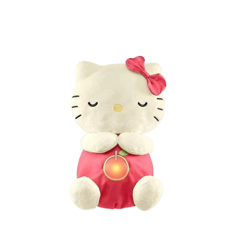 Bandai Hello Kitty Atmende Plüschpuppe, Weiches Kuscheltier, mit Roter Schleife und Apfelmuster - Bild 2